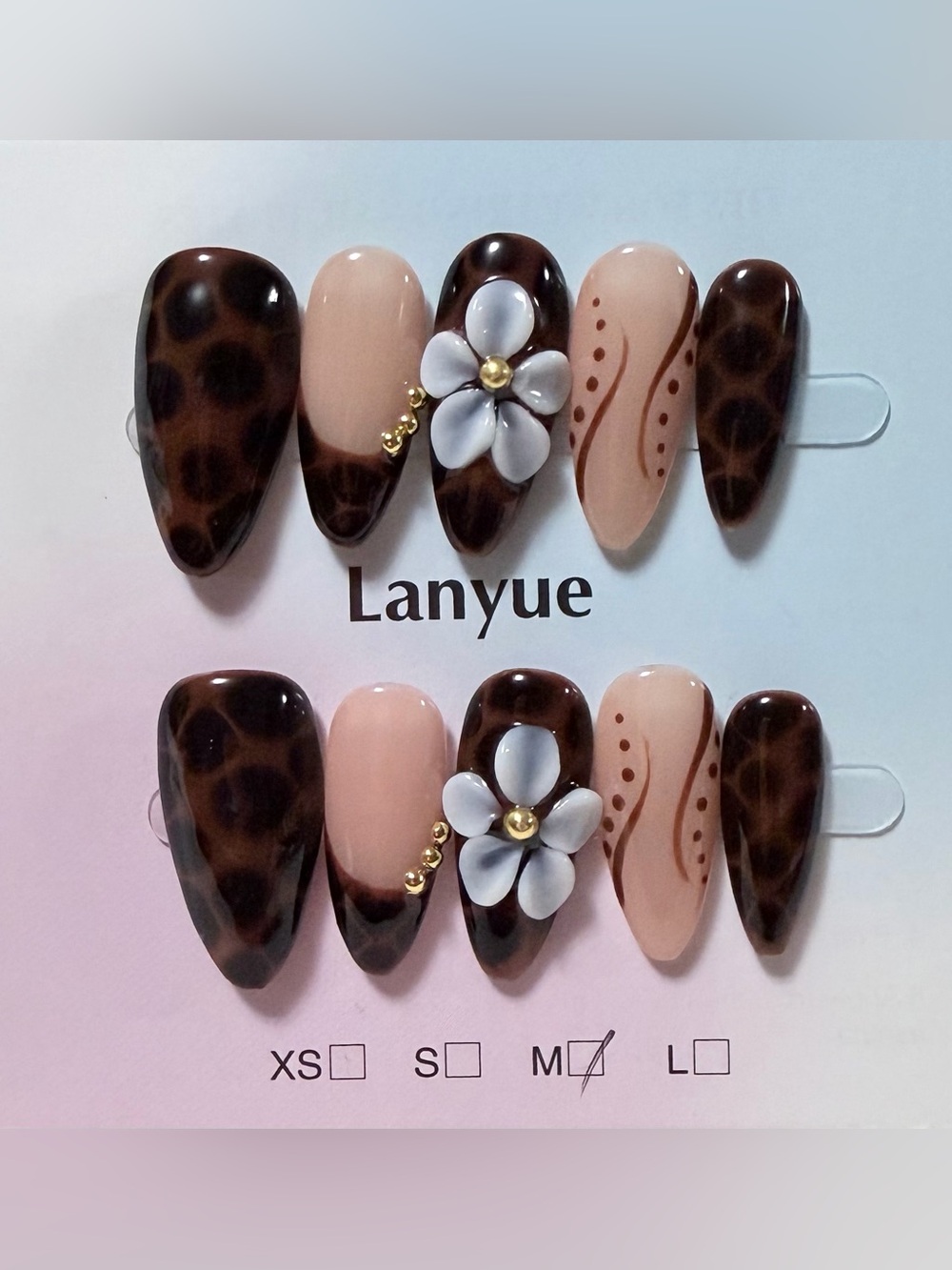 Women’s Leopard Nail Set in Nude and Brown